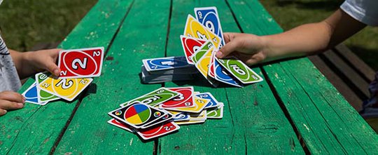Playing Uno
